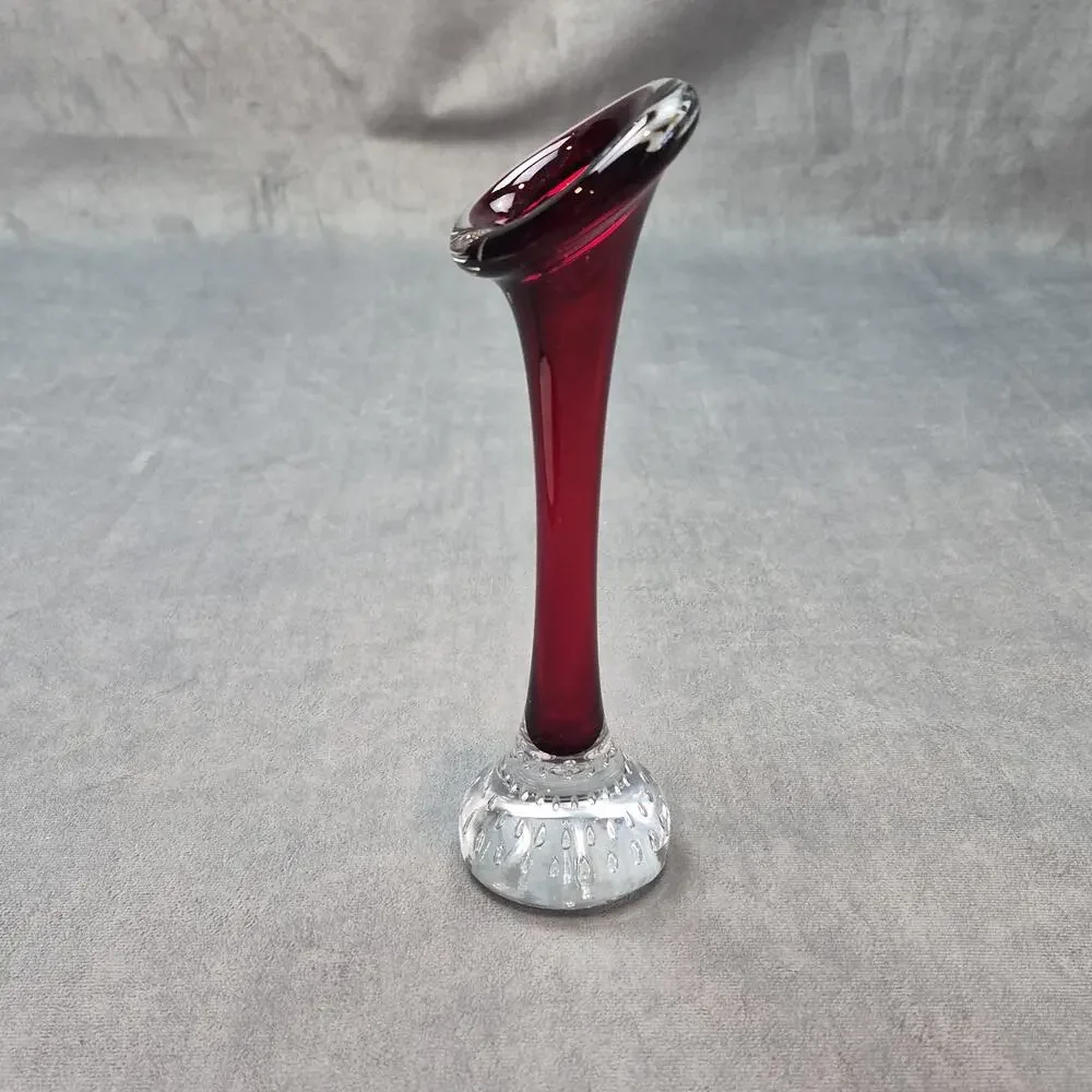 Vintage Aseda Sweden Jack In Pulpit Red Art Glass Bud Vase Controlled Bubbles